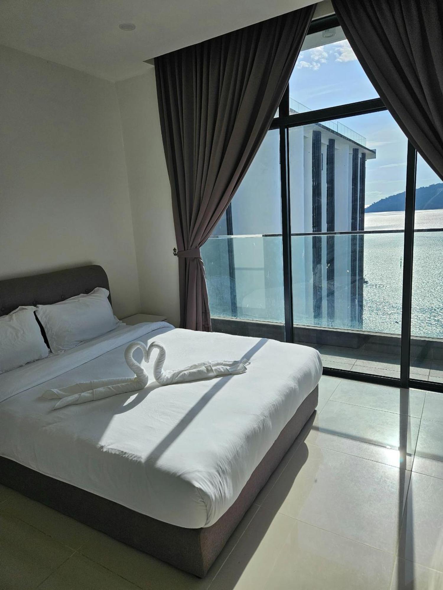 Summerday Seaview At Centre Kota Kinabalu