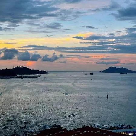 Summerday Seaview Studio Apartment At Kota Kinabalu City Centre Exterior photo