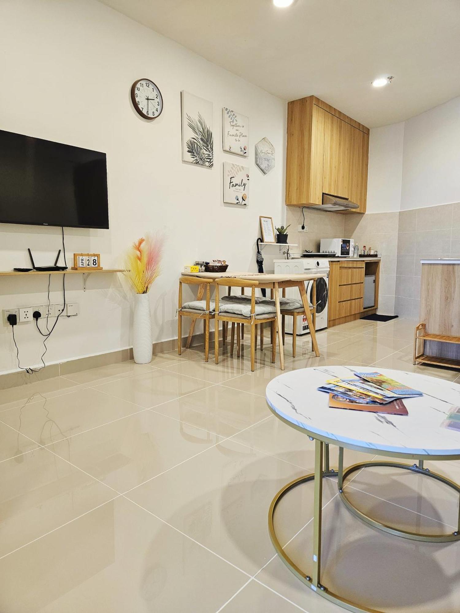 Apartment Summerday Seaview At Centre *