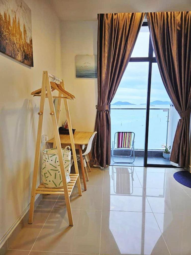 Apartment Summerday Seaview At Centre *