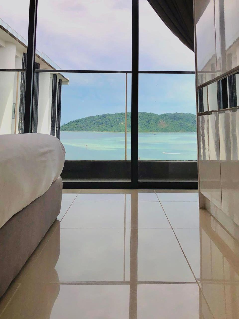 Summerday Seaview At Centre Apartment Kota Kinabalu